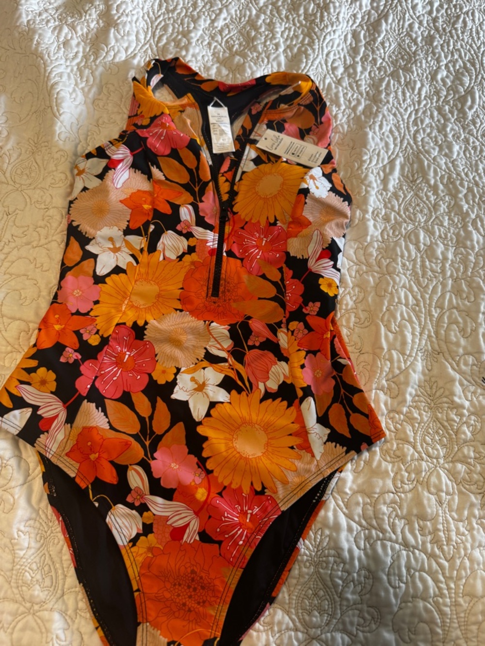 Cupshe Floral Zip-Front One-Piece Swimsuit in Orange & Pink - Picture 3 of 3